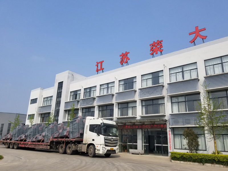 江蘇榮大發(fā)往山東公交候車(chē)亭記錄